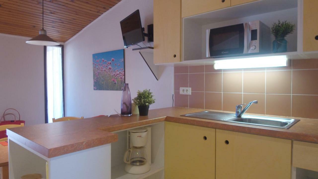 Vvf Luberon Provence Hotel Murs  Buitenkant foto